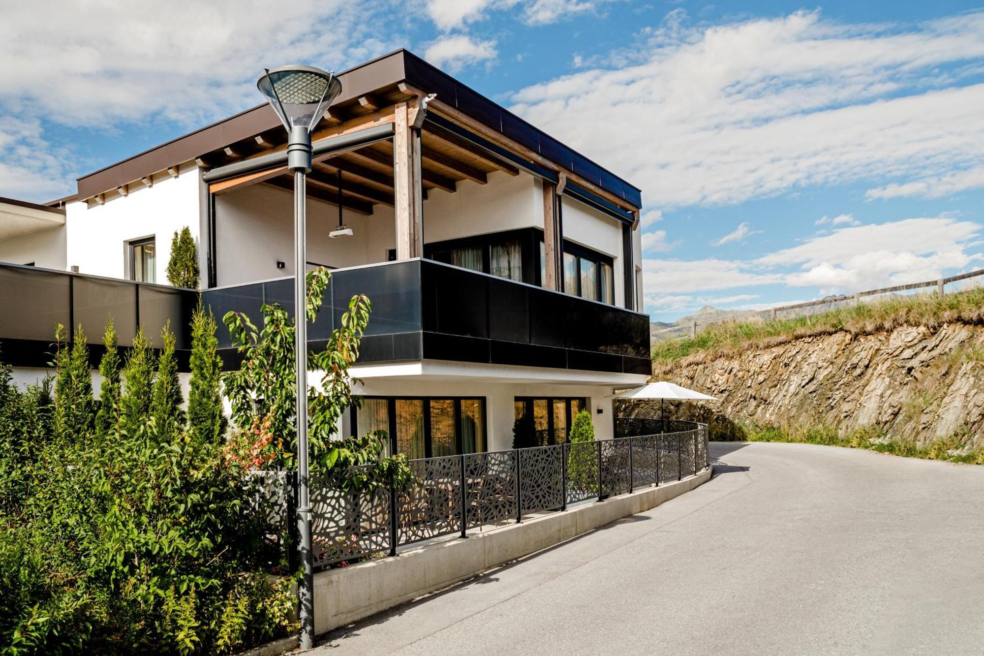 Gabriela Appartements Serfaus Exterior foto